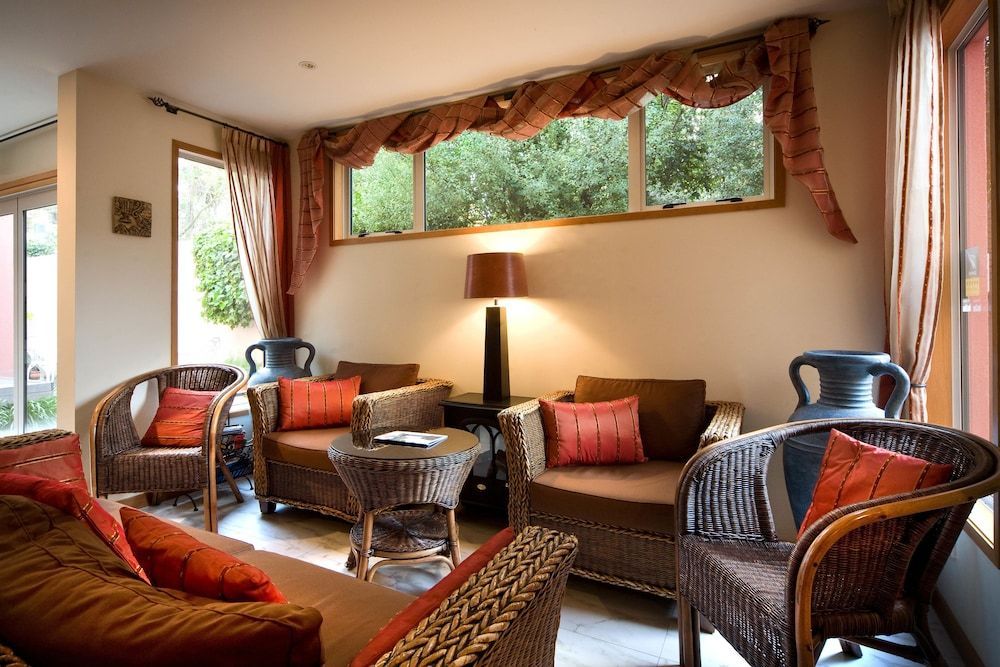 The Classic Villa 1