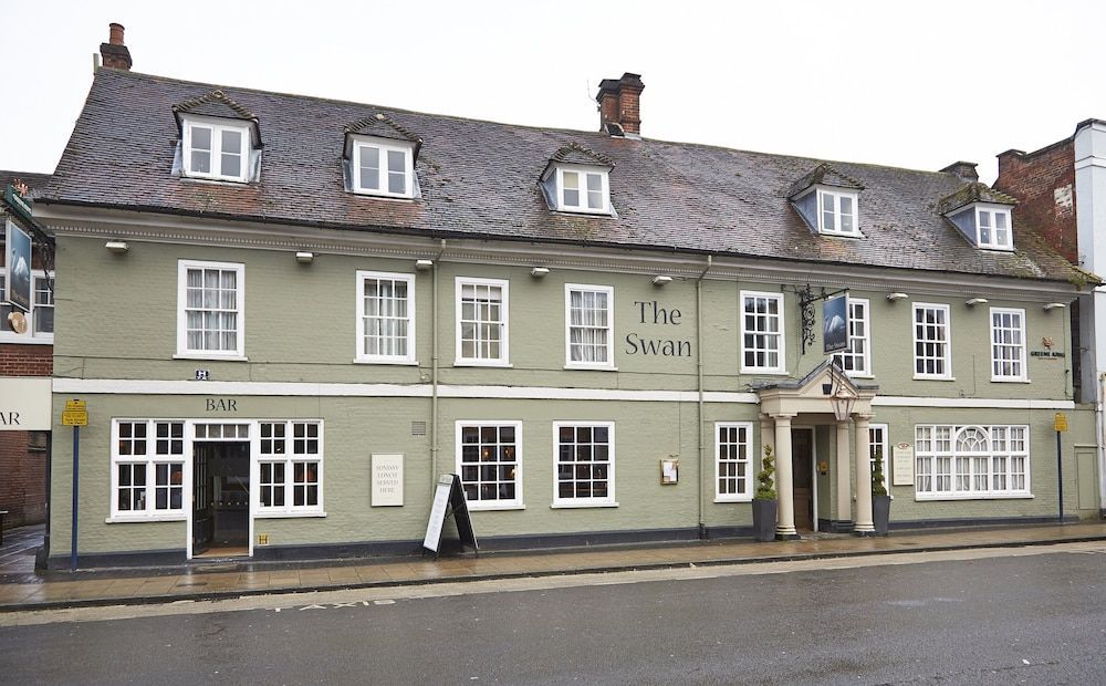 Swan Hotel by Greene King Inns 1