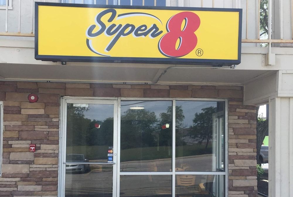 Super 8 by Wyndham Florence 1
