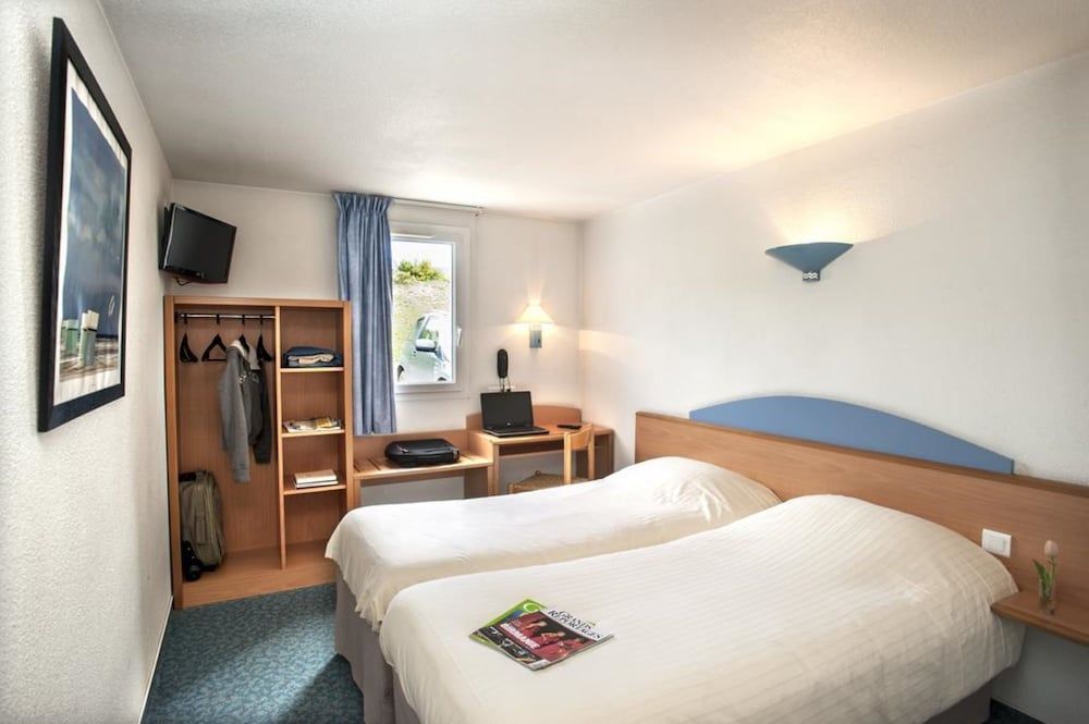 Brit Hotel Essentiel Saint-Flour 2