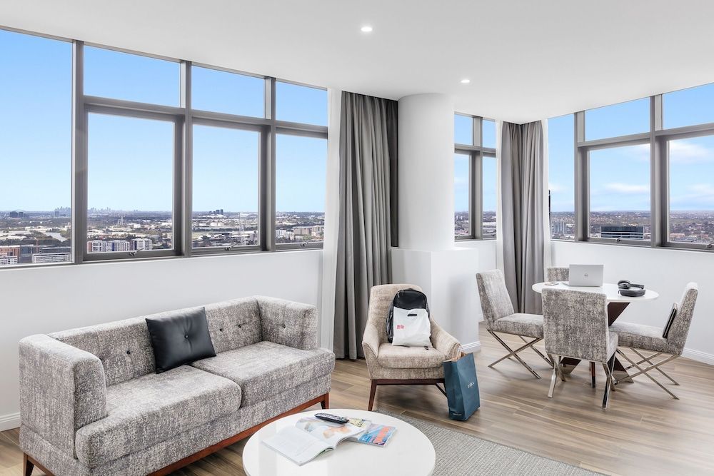 Meriton Suites Church Street, Parramatta 1