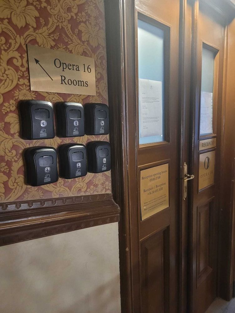 OPERA16 Guestrooms 2