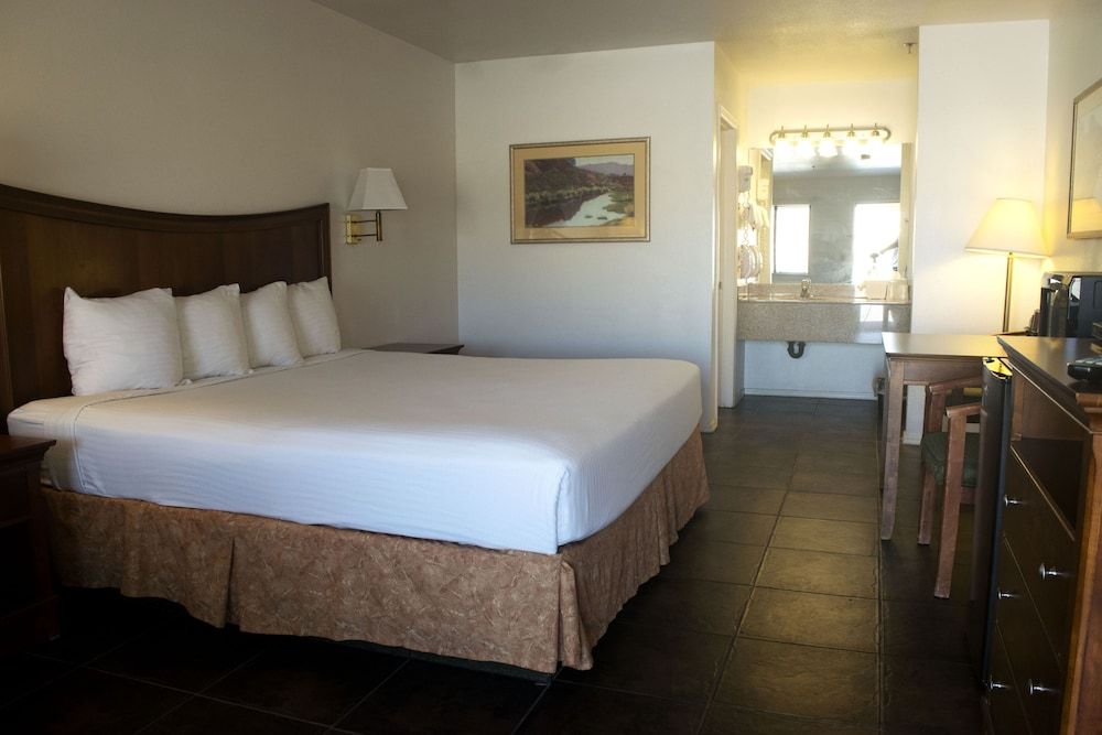 Rio Del Sol Inn Needles 2