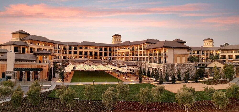 Grand Reserve at The Meritage 1