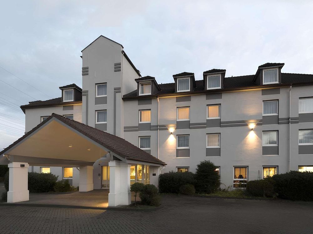 ibis Styles Cologne Airport 1