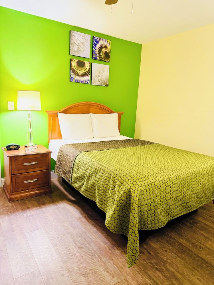 Classic Suites - Cleveland 1