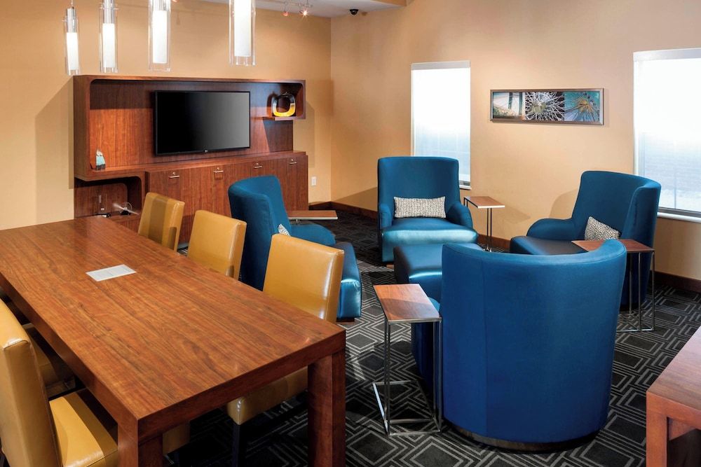TownePlace Suites Dallas Las Colinas 2