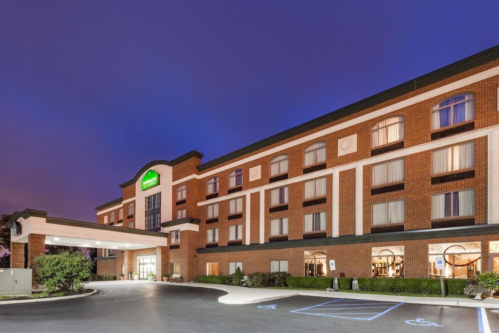 Wingate by Wyndham Sylvania-Toledo 1