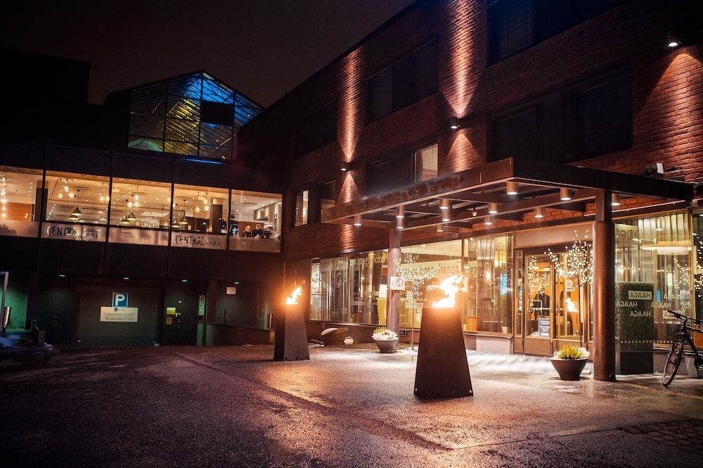 Hotel Haaga Central Park 2