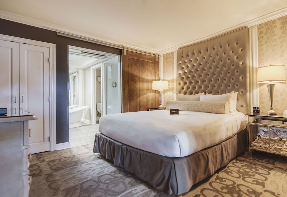 Hotel Ballard 1