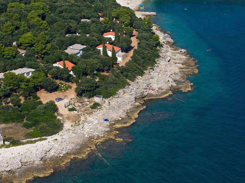 Arena Verudela Beach Resort & Verudela Villas 1