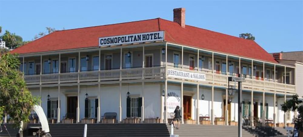 Cosmopolitan Hotel 1