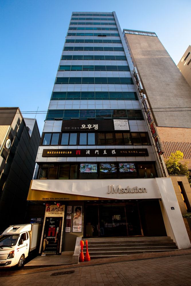 Seoulite Inn Myeongdong Formerly - Step Inn Myeongdong 2 1