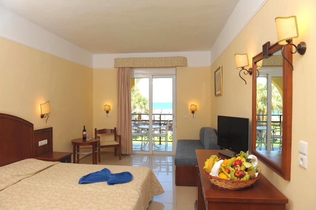 Vantaris Luxury Beach Resort 1
