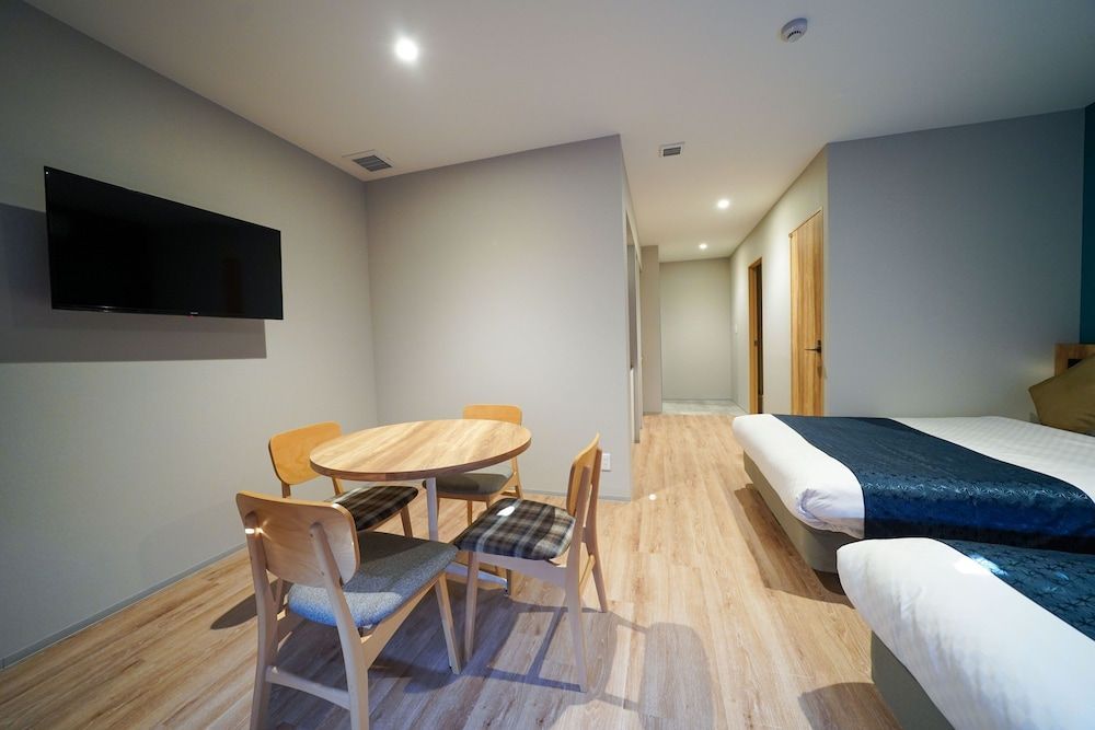 Hotel S-Presso East 1