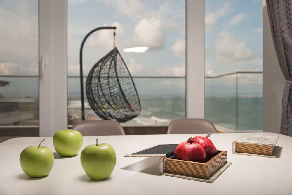 Dune Boutique Pomorie 1