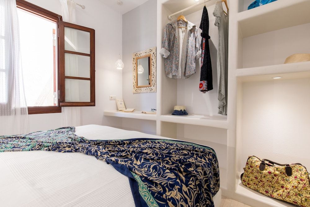 Arco Naxos Luxury Apartments 2