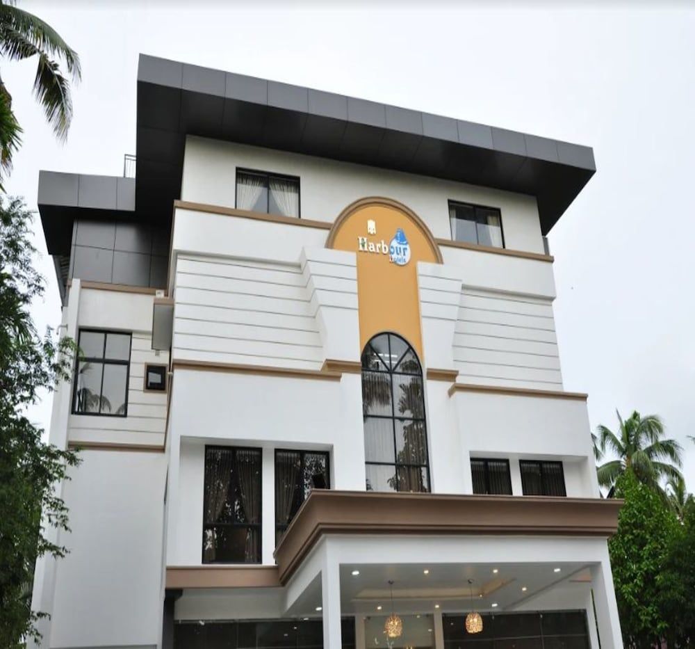Harbour Hotels 1