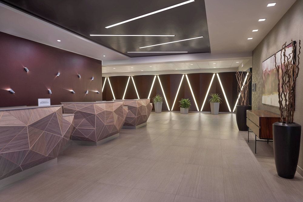 Courtyard by Marriott Oshawa 2