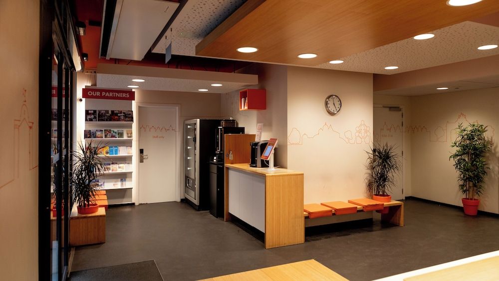 easyHotel Brussels City Centre 2