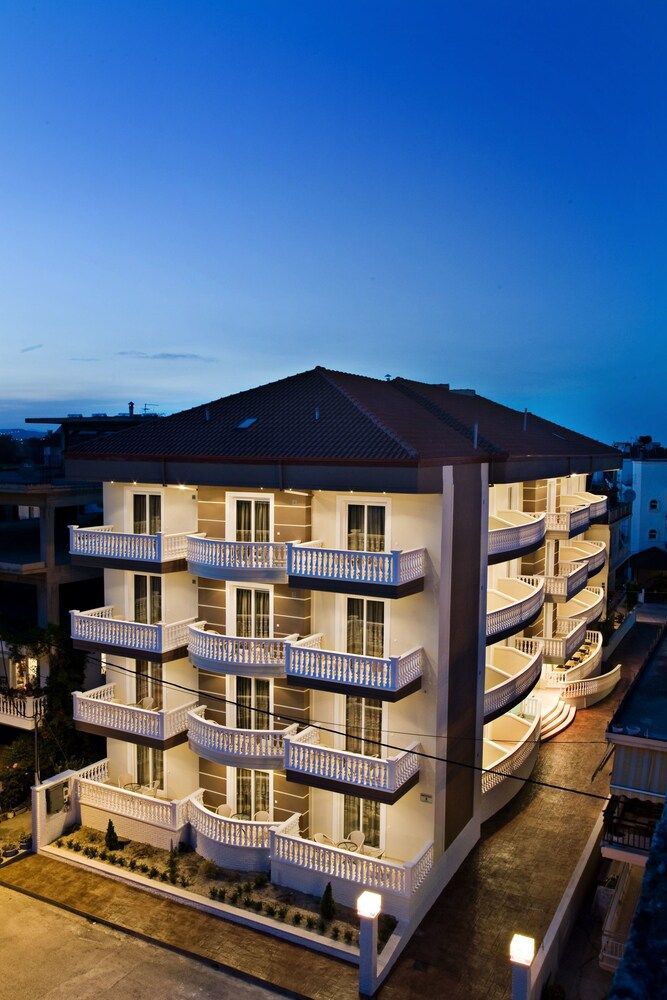 Rg Status Hotel 1