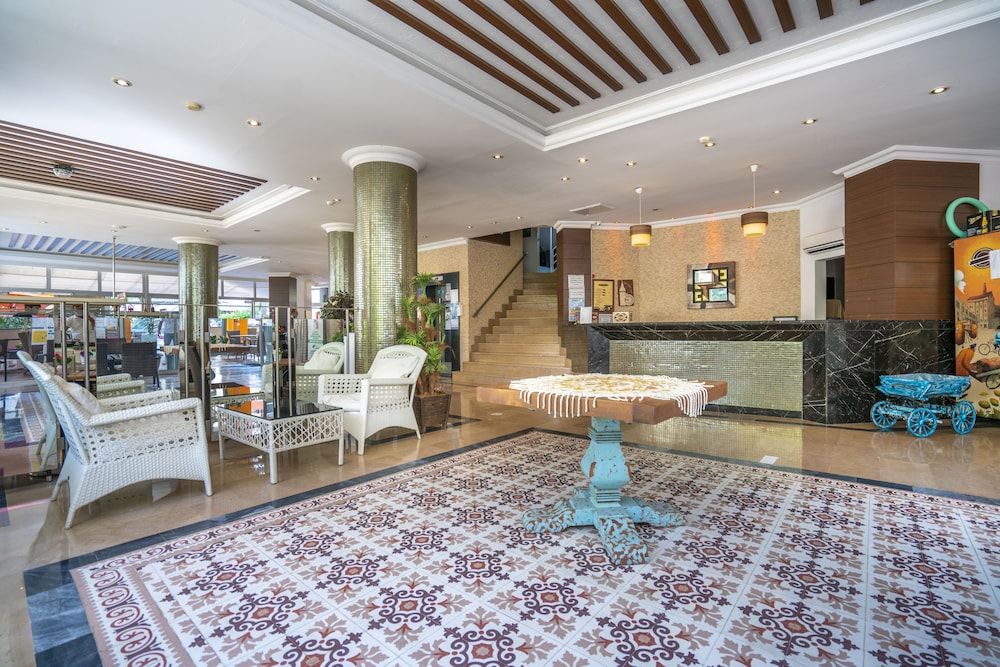 Carmen Suite Hotel 2