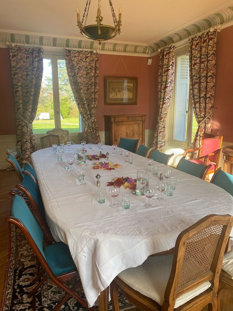 Chateau le Quesnoy 2