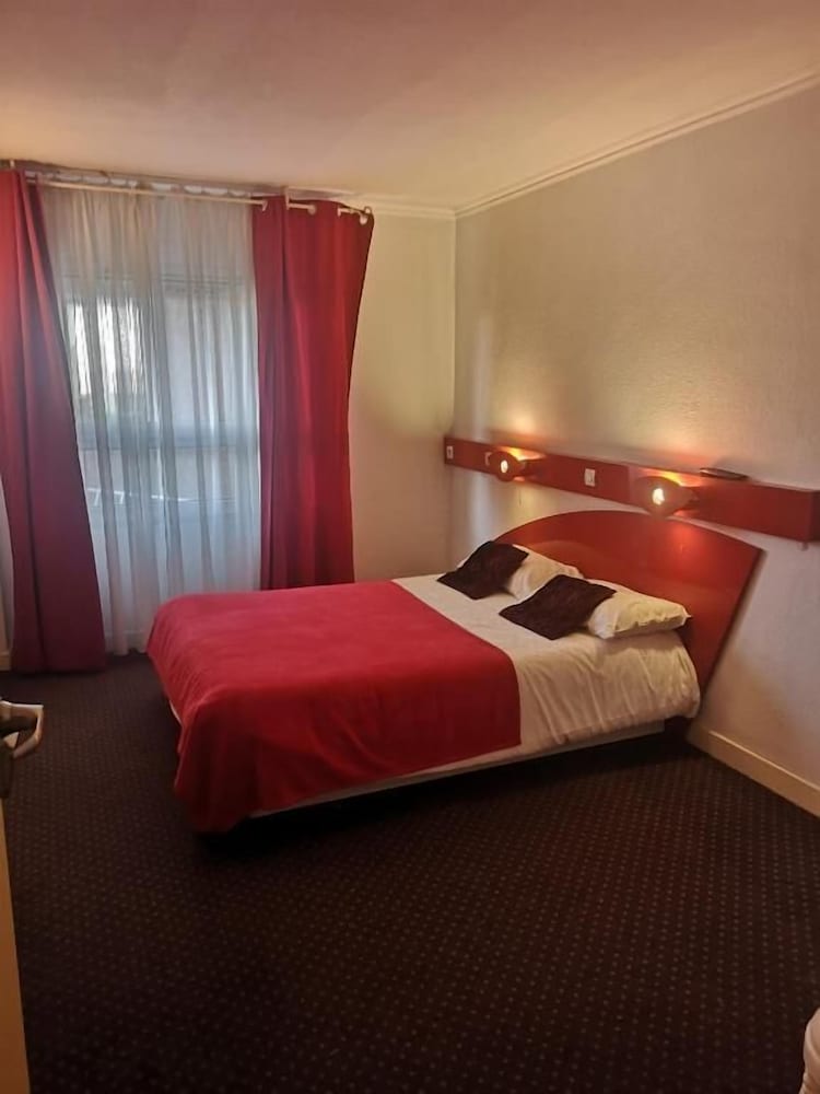 Hotel airport 2