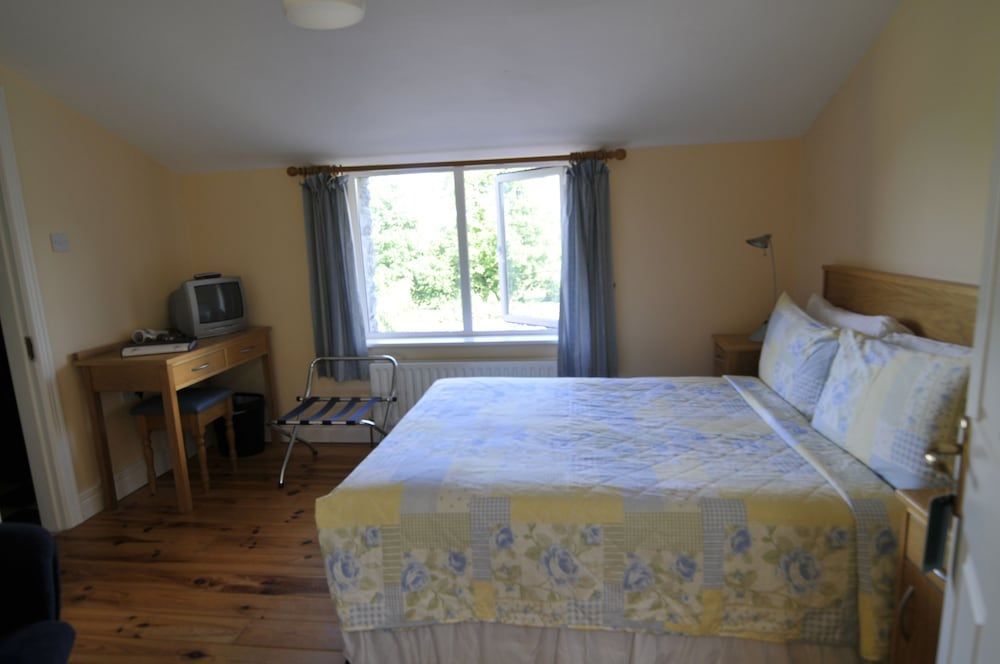 Carrowntober House B & B 1