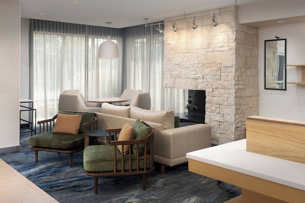 Fairfield Inn & Suites Baltimore BWI Airport 2
