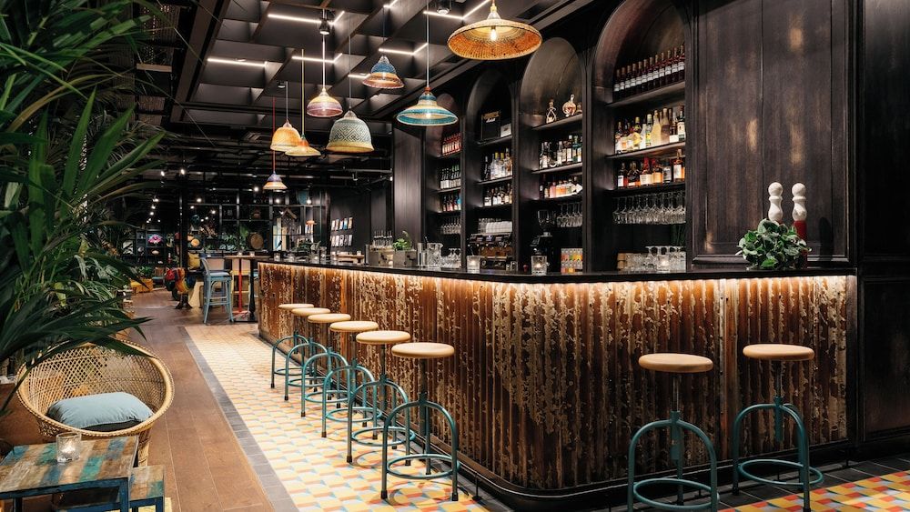 Ruby Zoe Hotel London by IHG 1