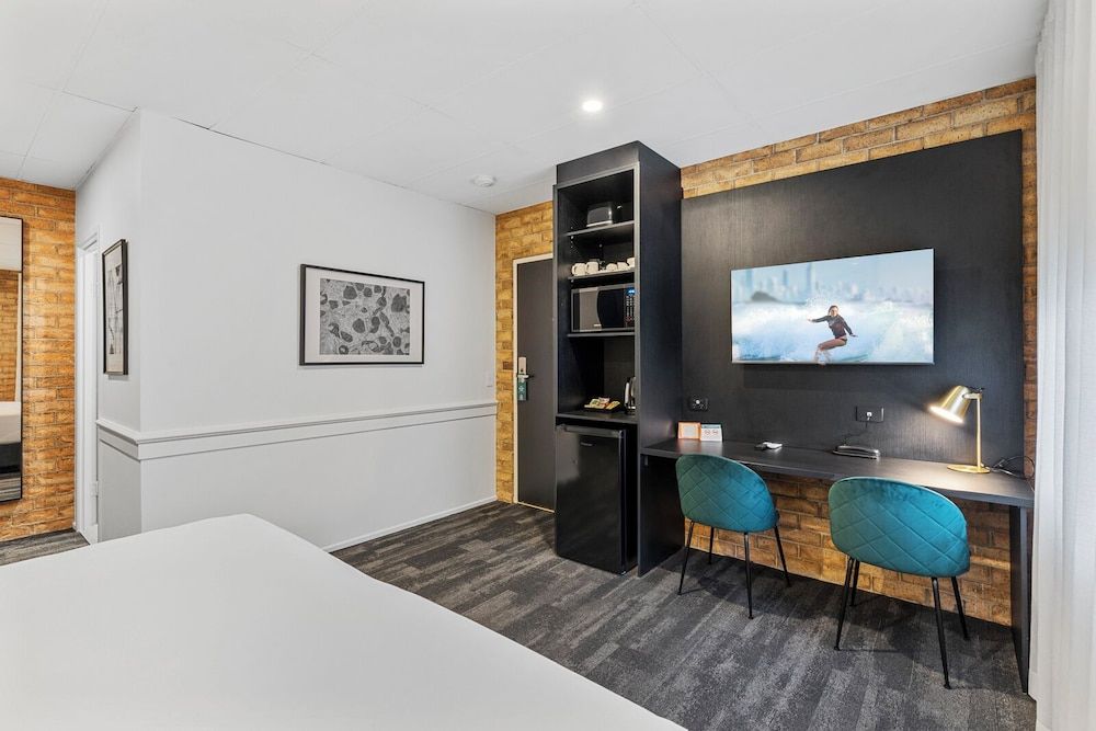Quality Hotel Robertson Gardens 2