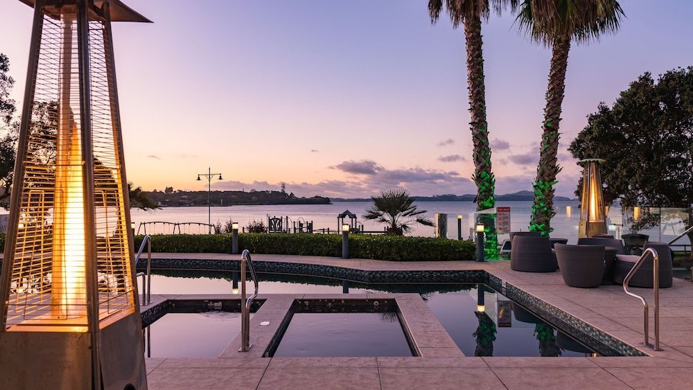 Paihia Beach Resort & Spa Hotel 1