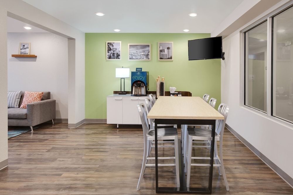 WoodSpring Suites Lackland near Sea World 2