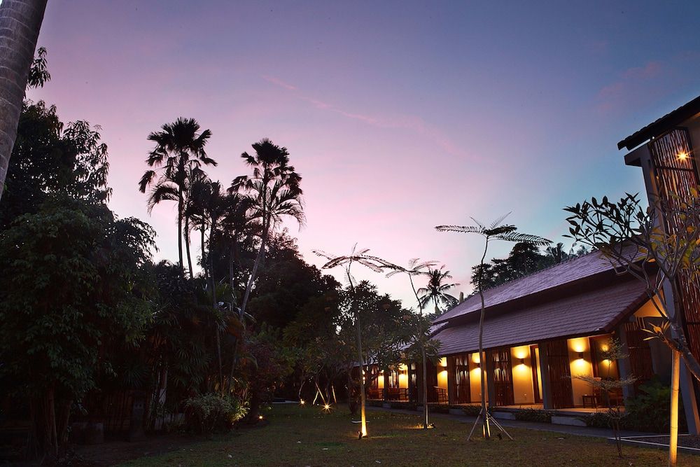 Adys Inn 1