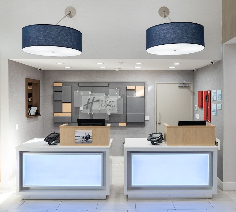 Holiday Inn Express & Suites LAKE FOREST - IRVINE EAST by IHG 2