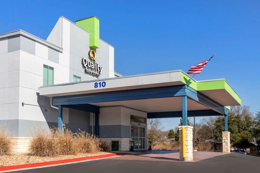 Quality Inn 1