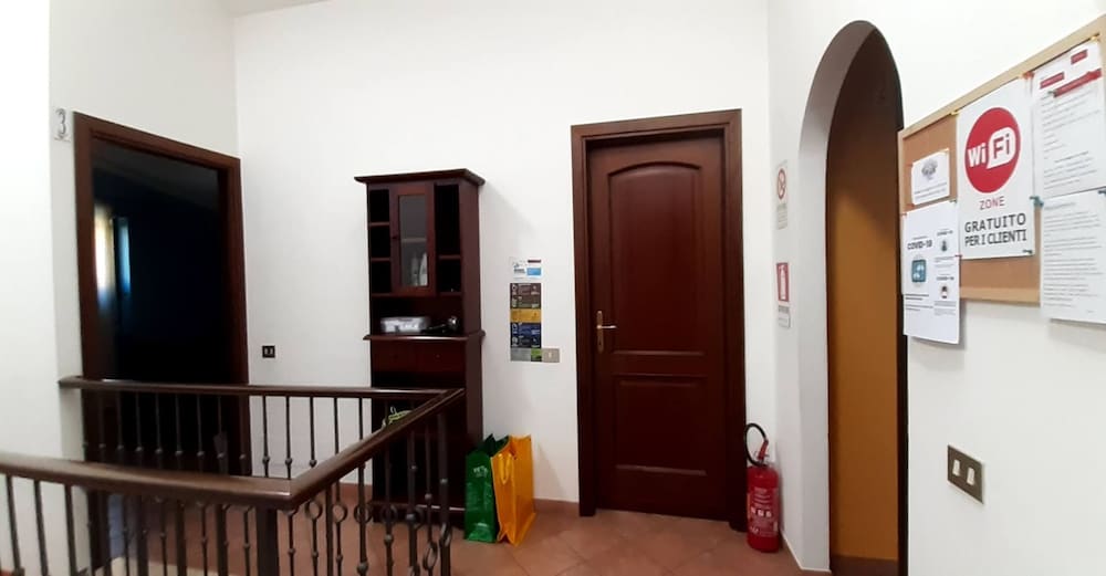 Fabiola B & B 2
