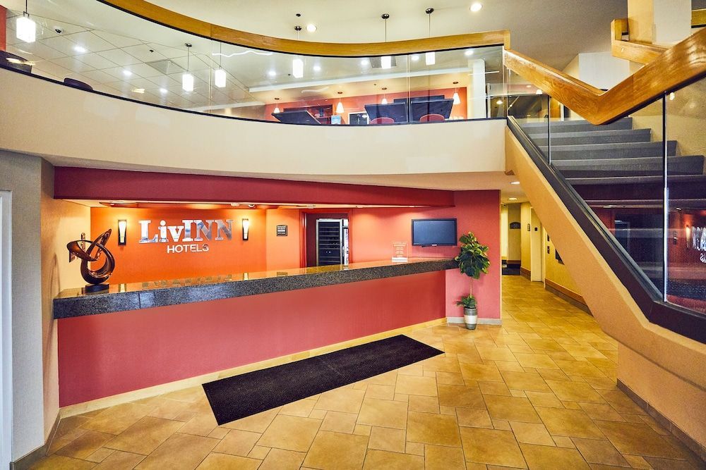 LivINN Hotel Cincinnati North/ Sharonville 2