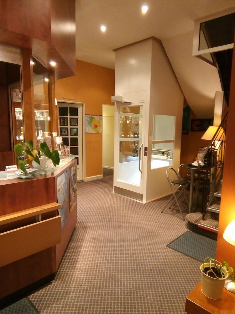 Logis Hôtel La Résidence, Cognac Centre 2