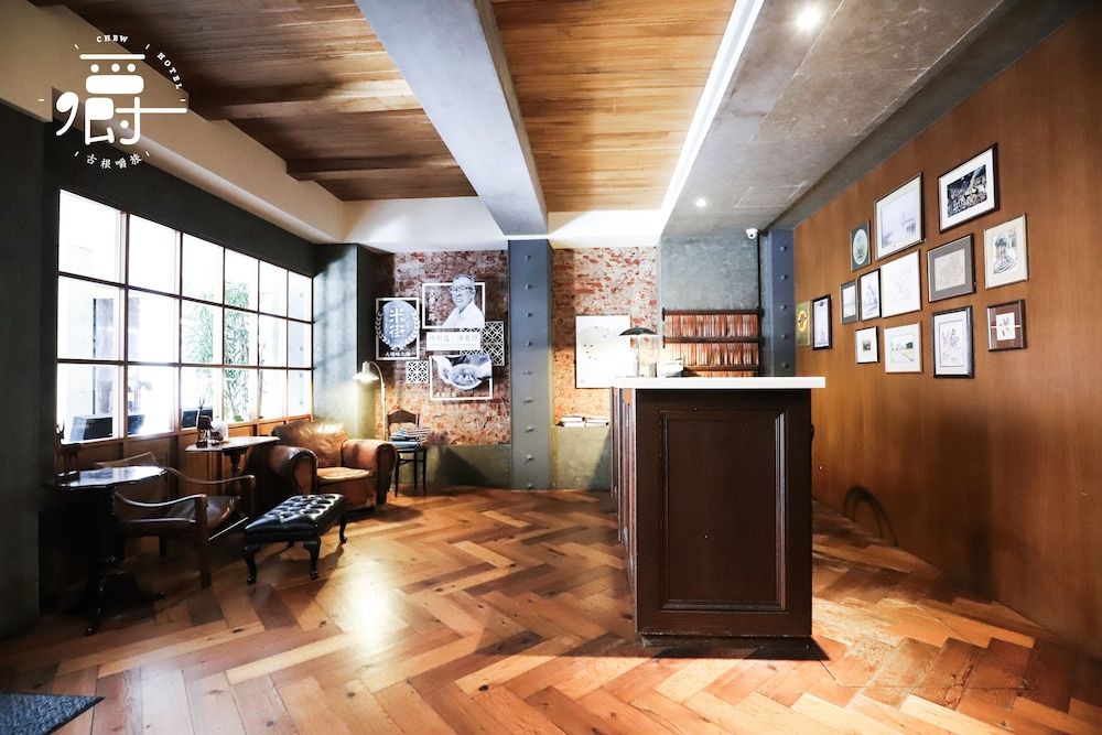 Roots Chew Hotel 2