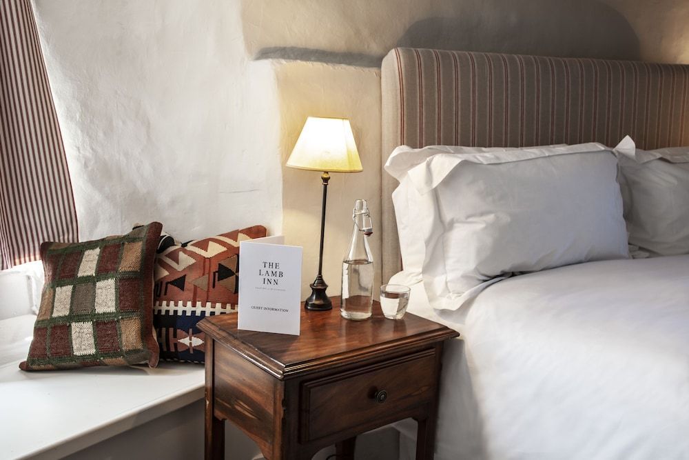 The Lamb Inn 2