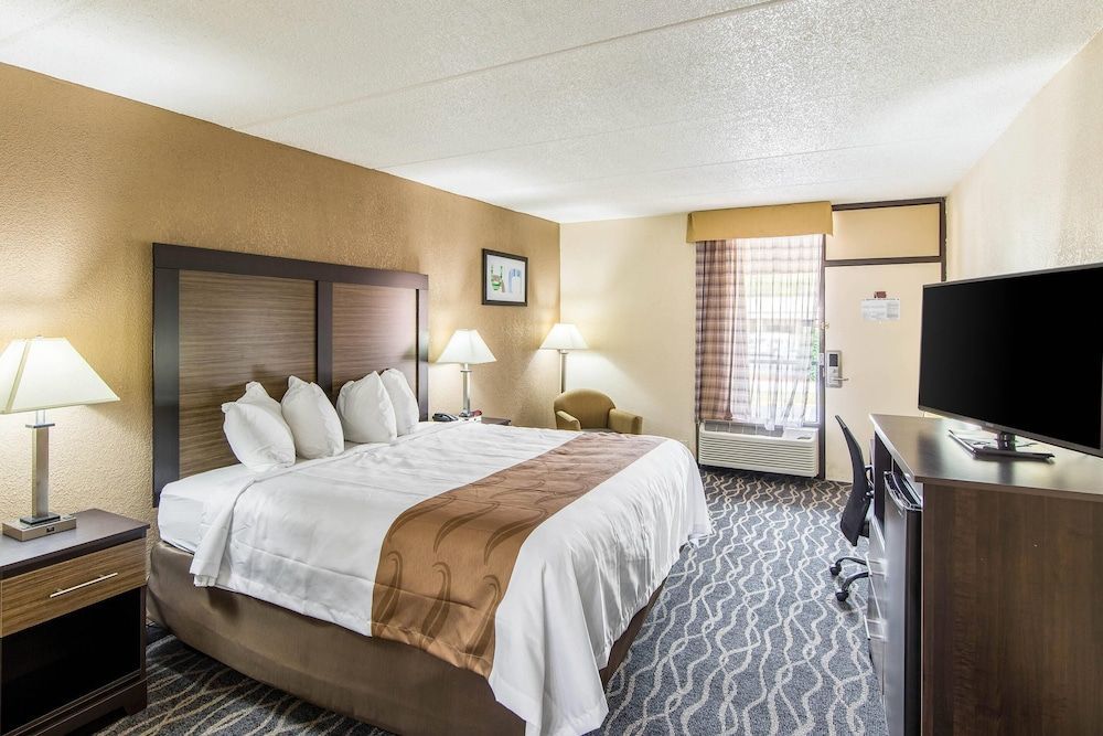 Quality Inn Forest City 1