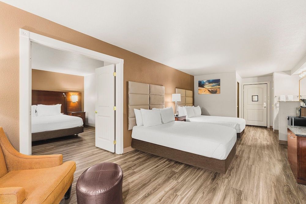 The Ashley Inn & Suites 1