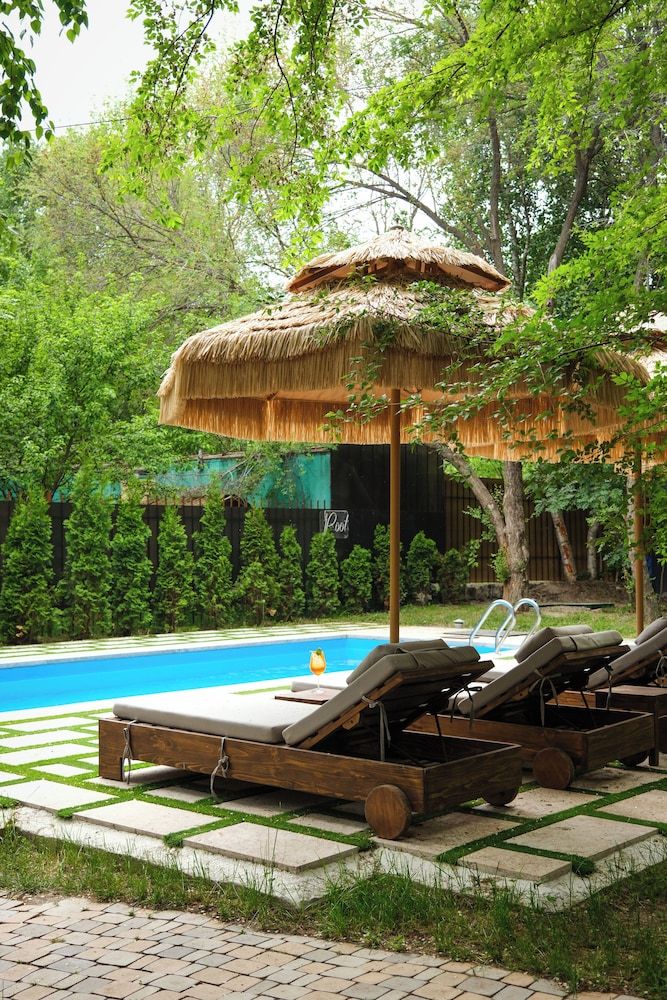 Garden Inn Resort Sevan 1