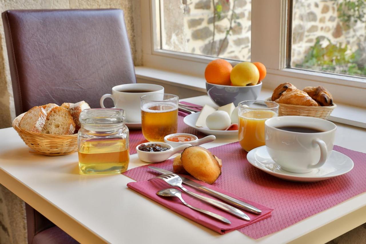 Logis Hotel Auberge Dupuytren 2
