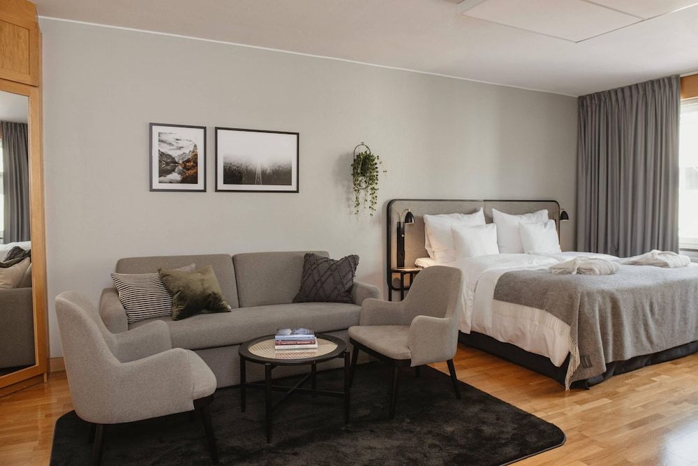 Home Hotel Etage 1