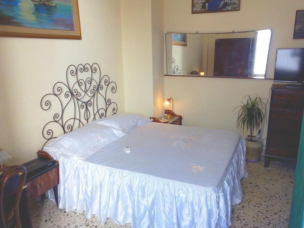 Stella Maris 1