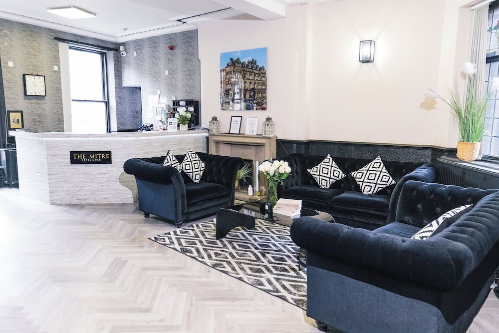 Mitre Hotel Manchester City Centre 2