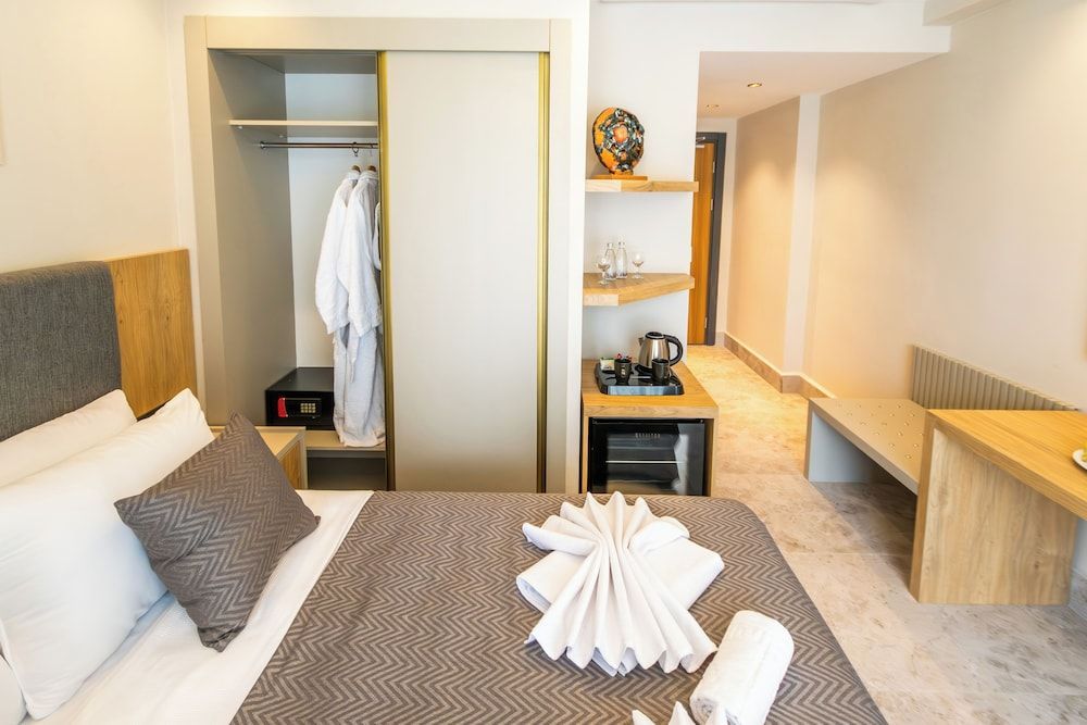 Residence 222 Hisarönü 1
